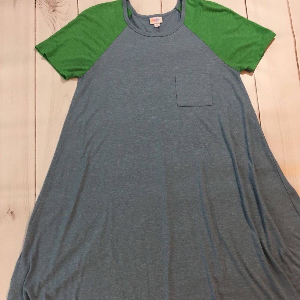 LulaRoe Carly women’s Large tee shirt dress EUC